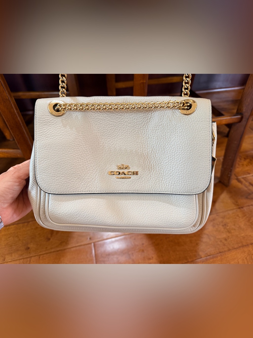 Coach Cream Leather Shoulder Bag with Gold Chain